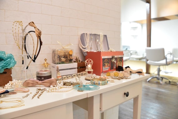 ヘアメイクサロンシャルメ(Hair Make Salon CHARMER)