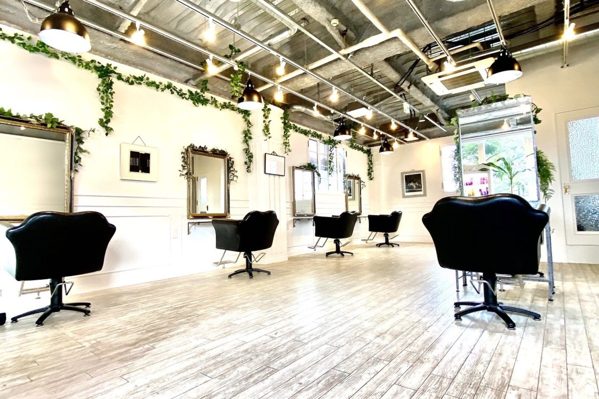 シー バイ ラヴィズム けやき通り1号店(Sea by LUVISM)1