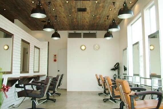 クロエバイラヴィズム 三条店(CLOE by LUVISM)