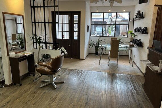 ティーティー(tee/tee)