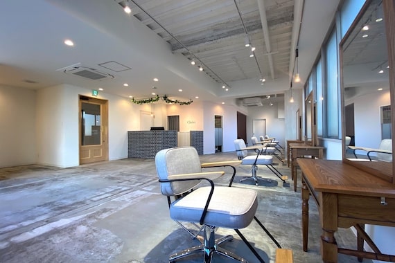 シェリー(Che'ri)