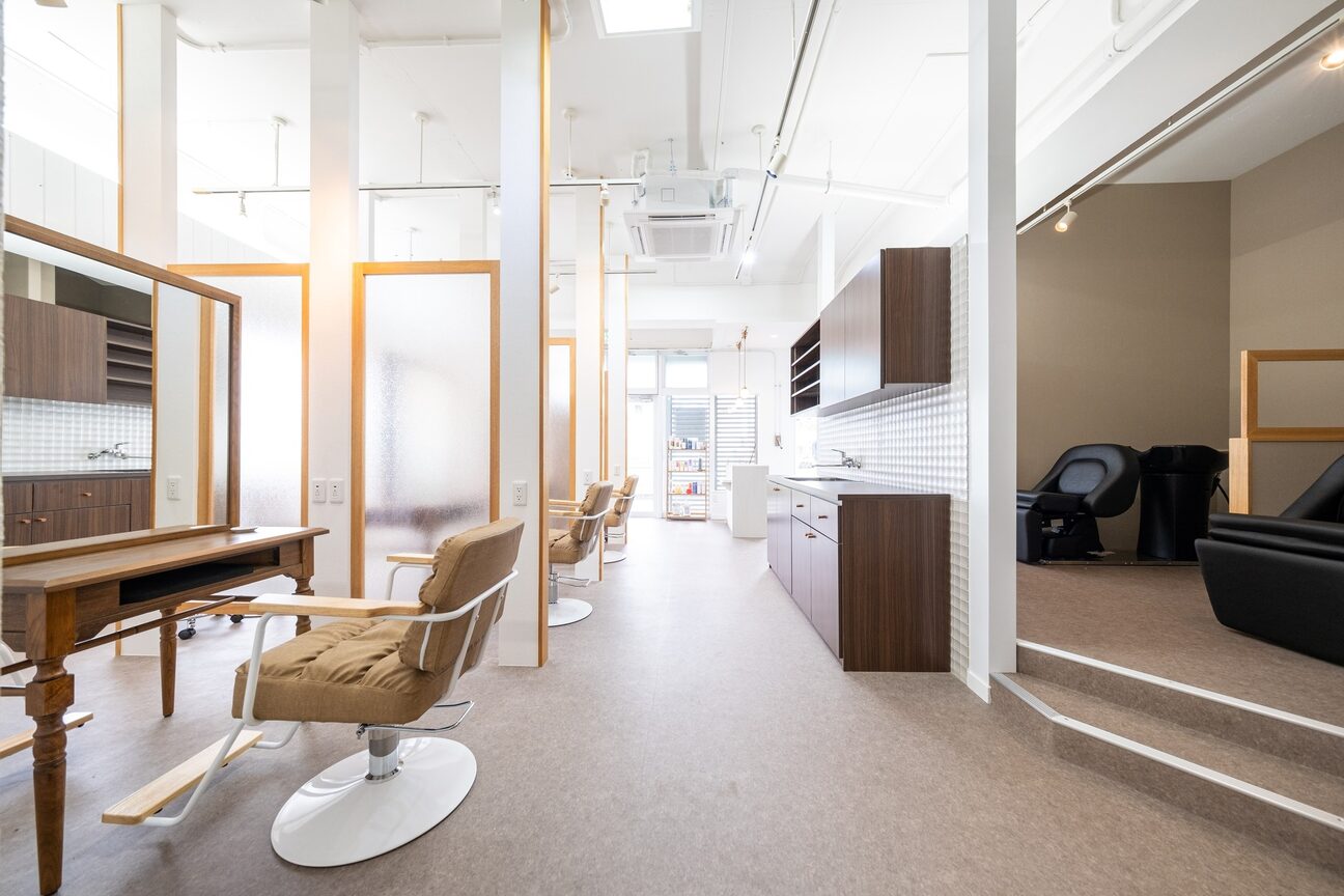 グロウトヨサキワン(GLOW TOYOSAKI ONE)3