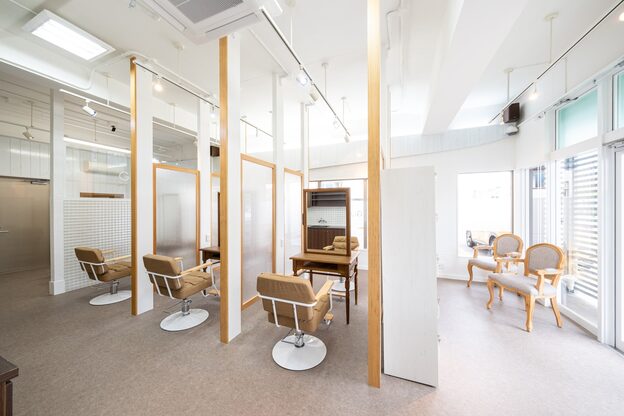 グロウトヨサキワン(GLOW TOYOSAKI ONE)4