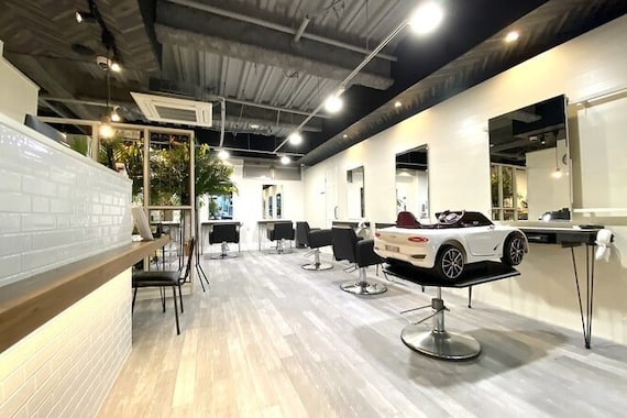 アンプヘアー 二条店(unpeu hair)