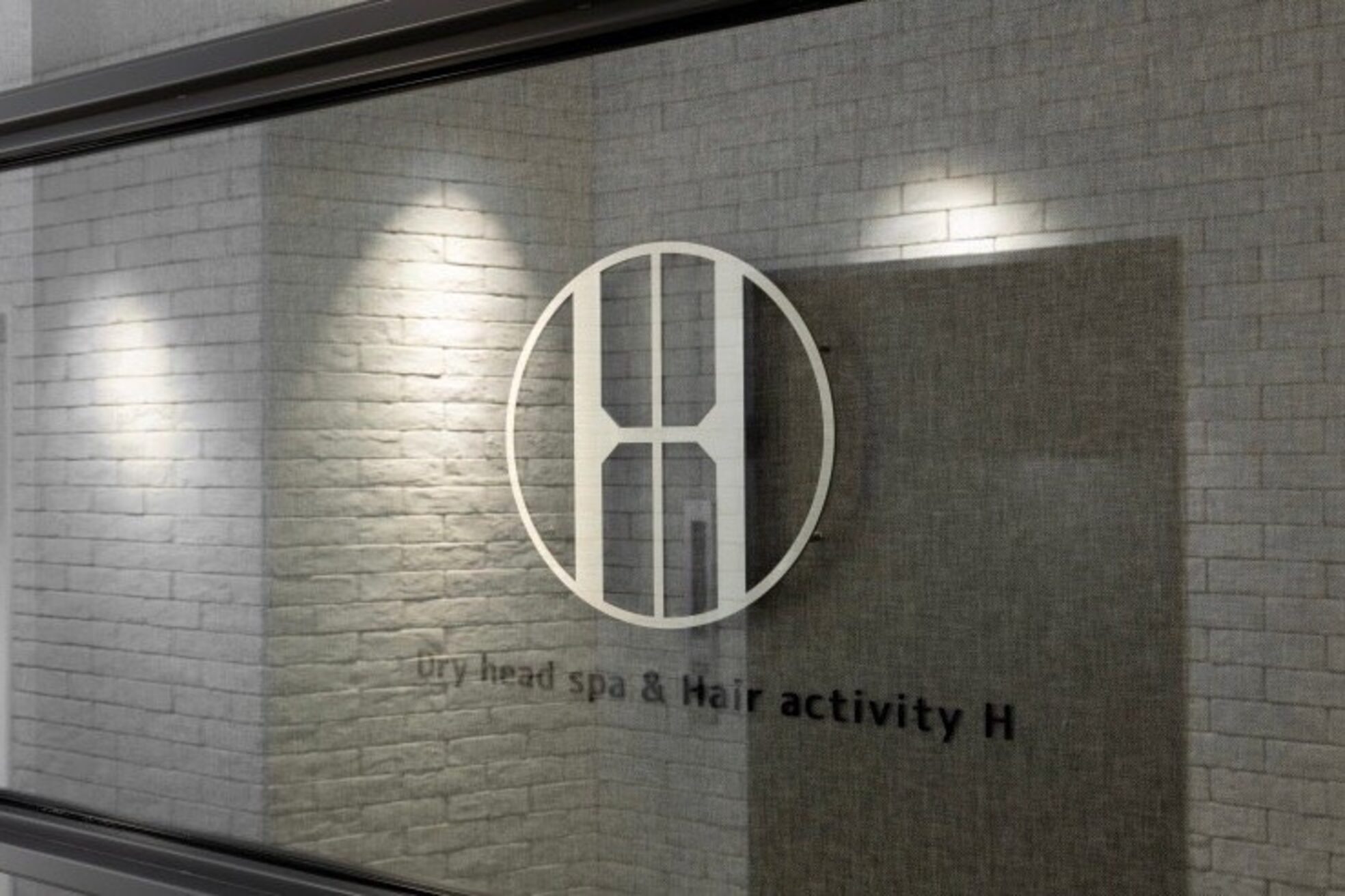 エイチ 淀屋橋店(H)4