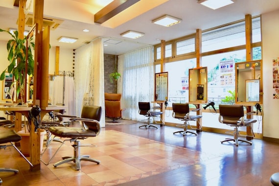 浪漫館 サンク(CINQ)