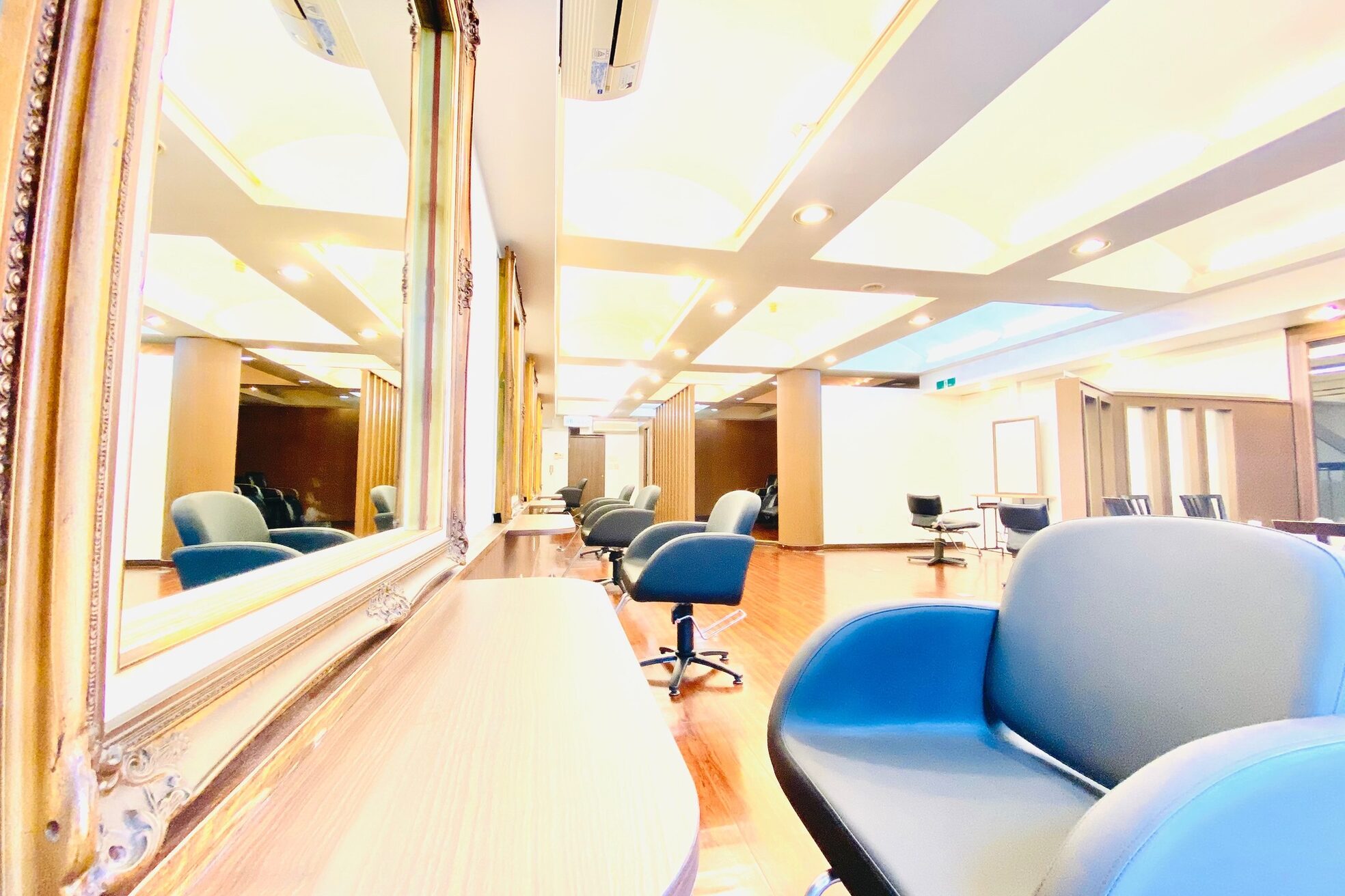 シェアサロン ナインシート(9seat)2