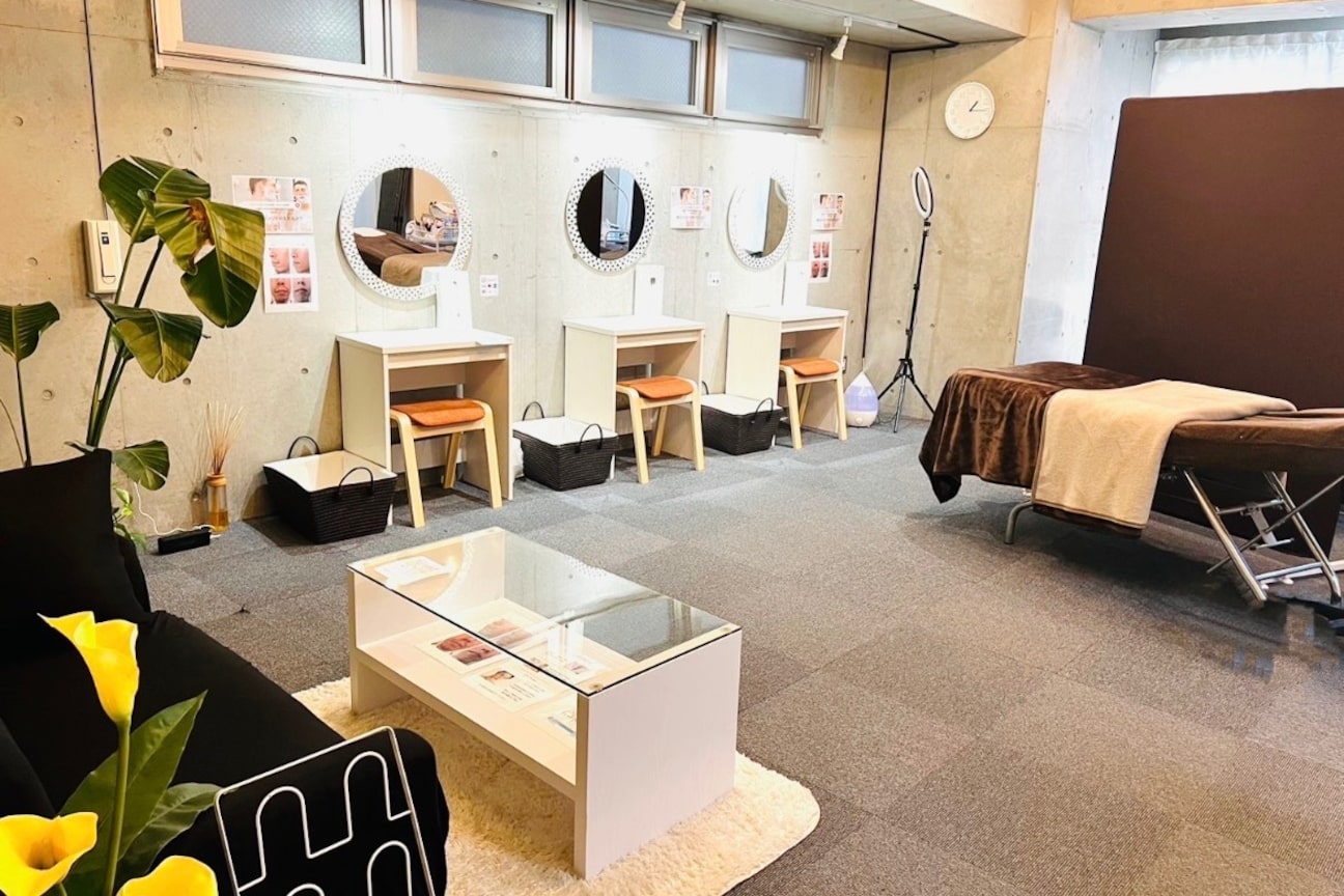 ViVi 美肌・毛穴・眉毛サロン画像1