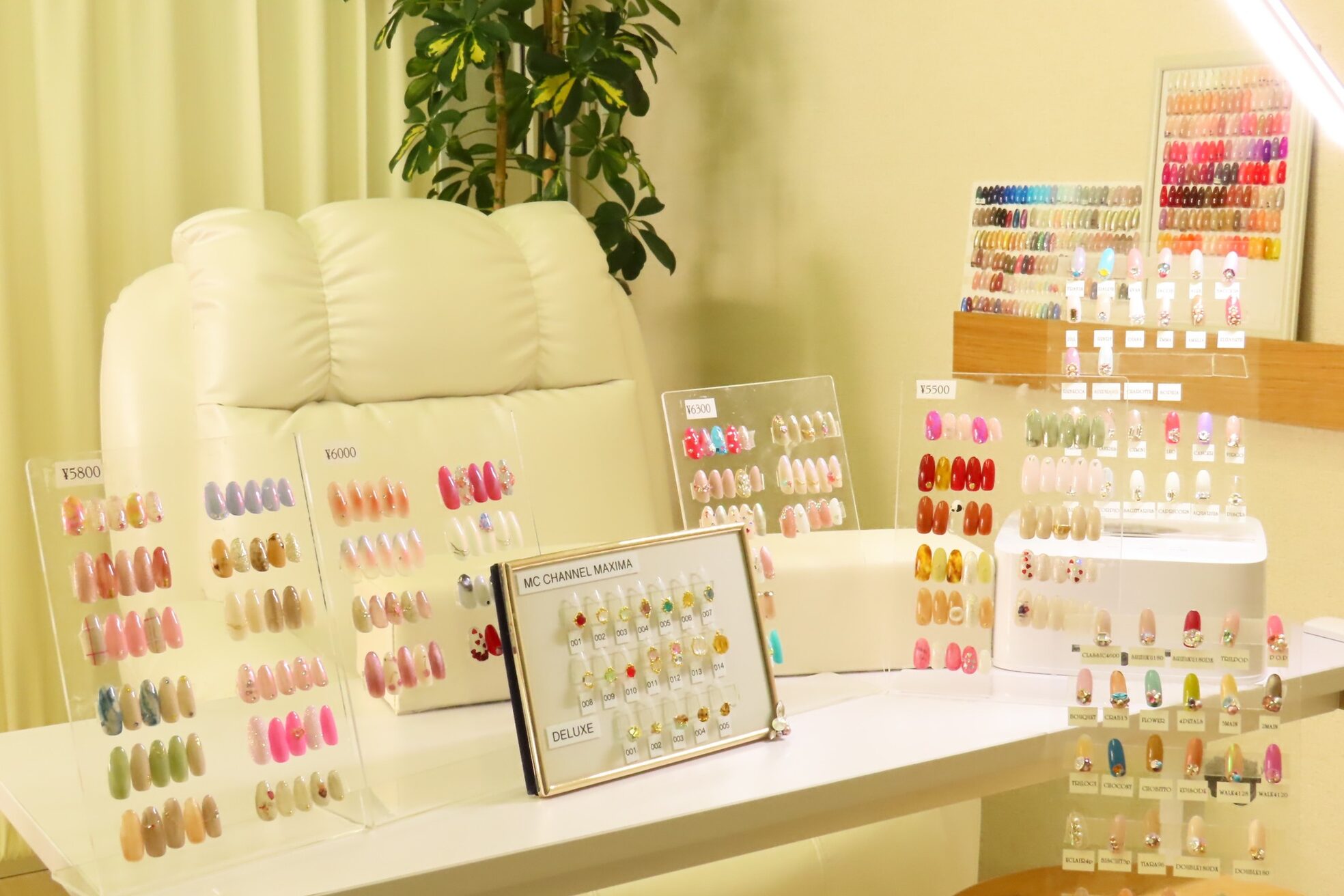 キルカスネイル(kirkas nail)3