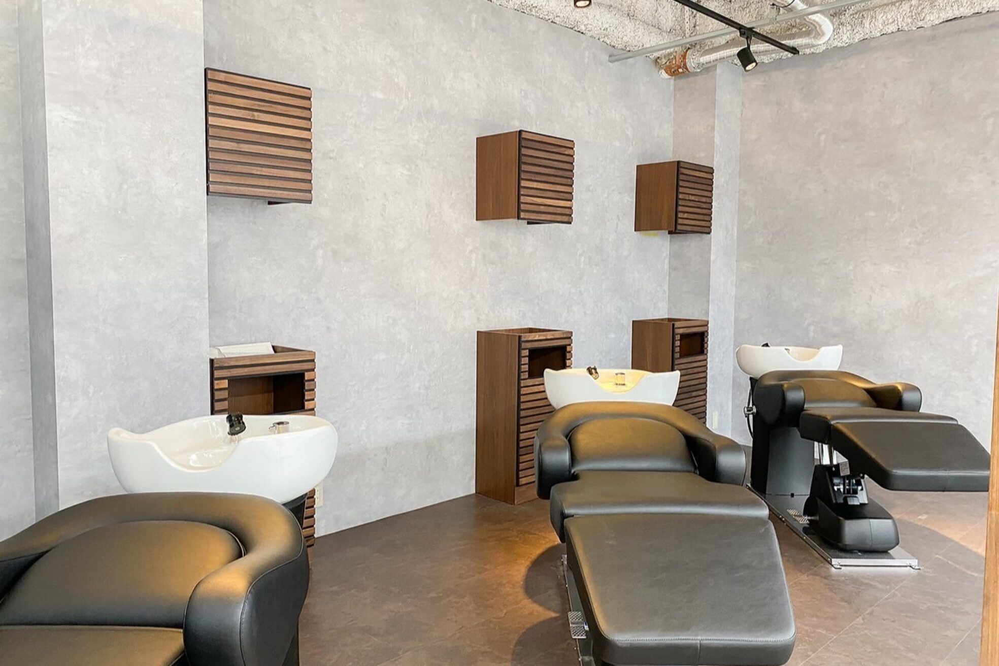 ラックスビーシュルー 亀有店(LUXBE Shuroo)5