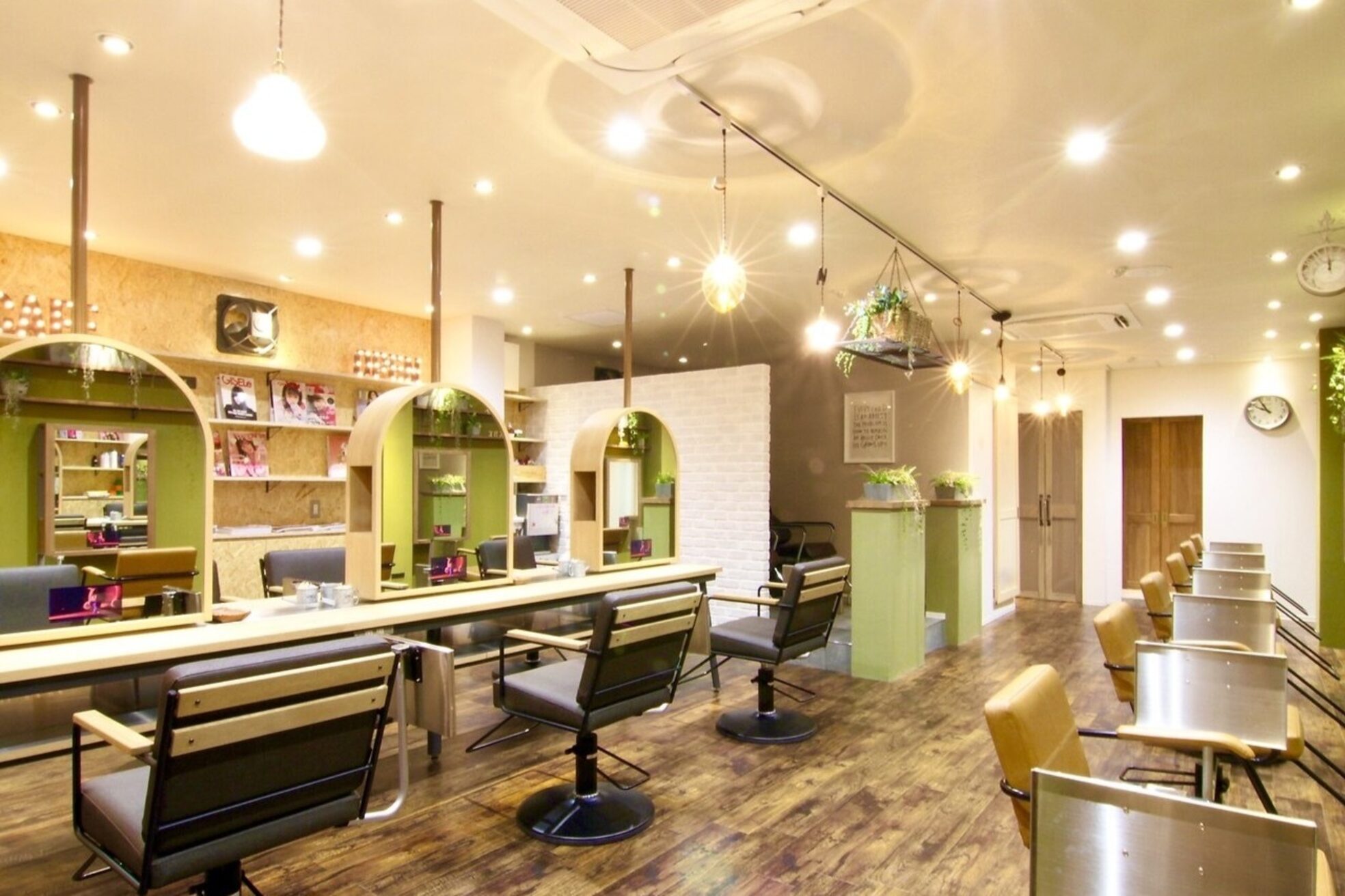 ラックスビー ガーデン 西宮北口駅前店(LUXBE GARDEN)3