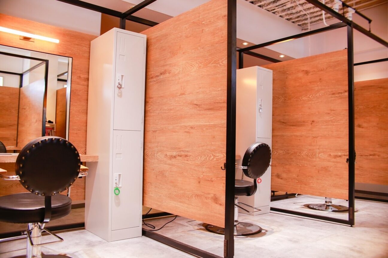 ラックスビーギャラリー なんば駅前店(LUXBE GALLERY)2