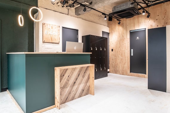 エイト 難波店(EIGHT namba)