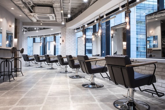 エイトセカンド 新宿三丁目店(EIGHT second)