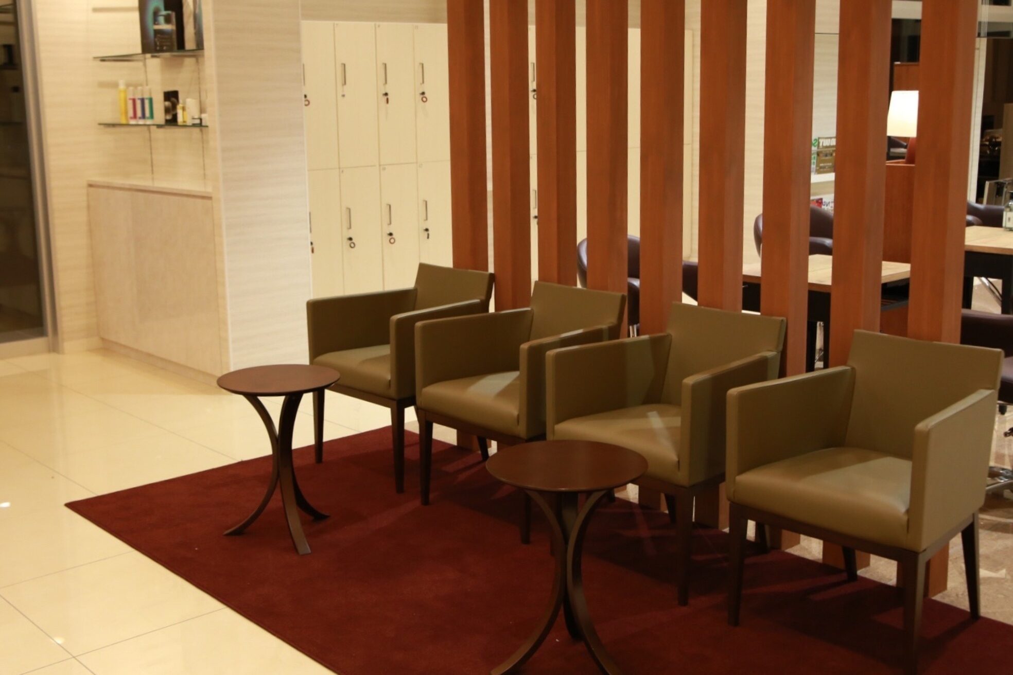 グランデュール 静岡インター通り店(GRANDEUR)3