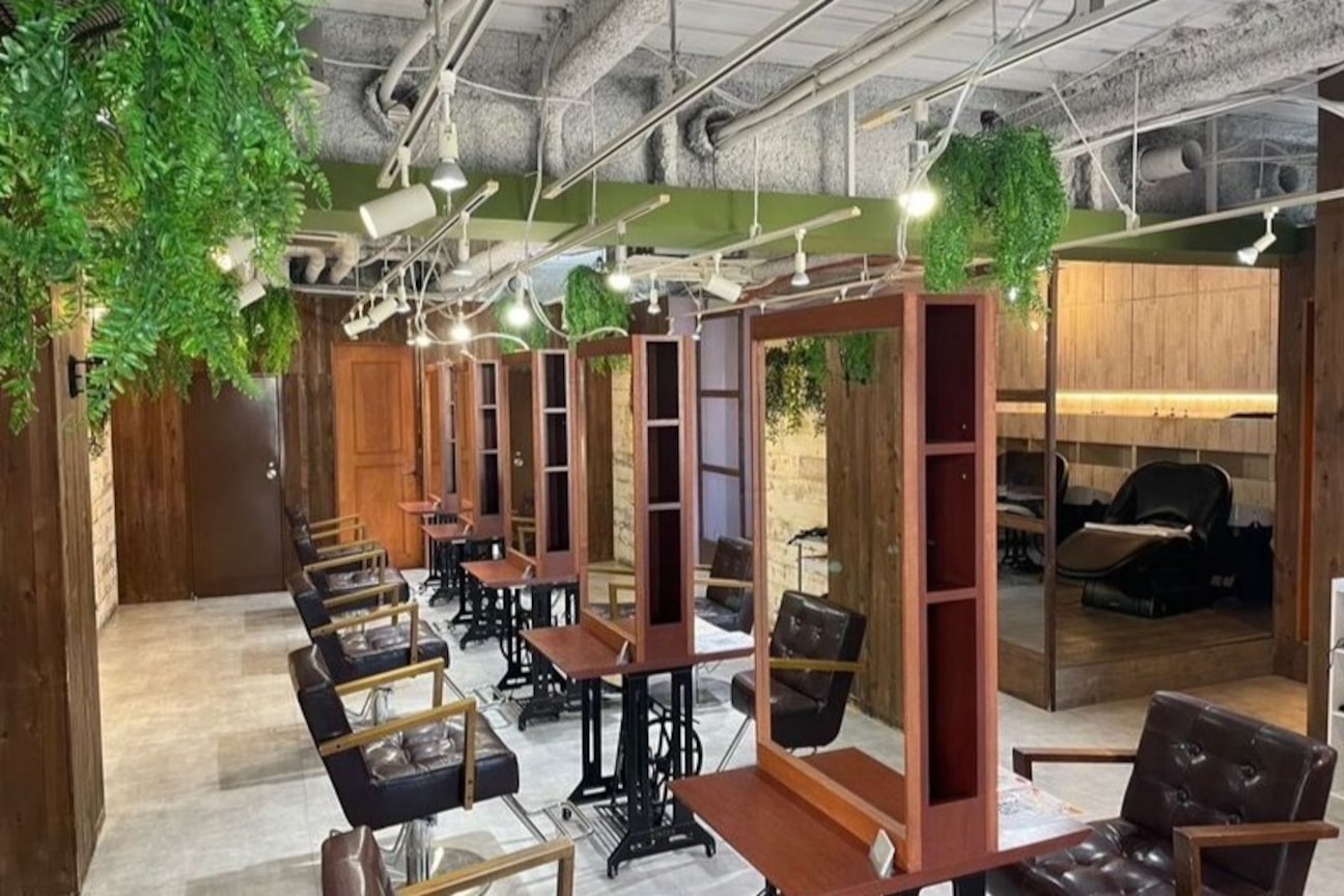 GRANDEUR【グランデュール】（グランデュール　株式会社）画像1