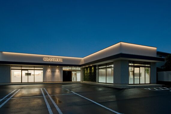 グランデュール 焼津店(GRANDEUR)