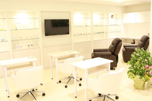 グランデュール 静岡インター通り店(GRANDEUR)4