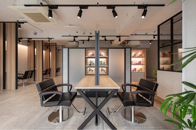 アン たまプラーザ(un)5