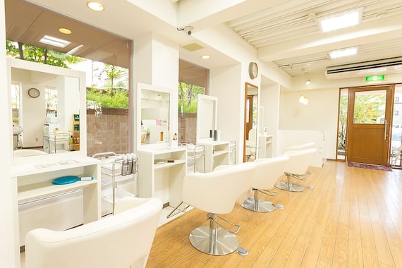 美容室 綿帽子 瀬戸店(ワタボウシ)