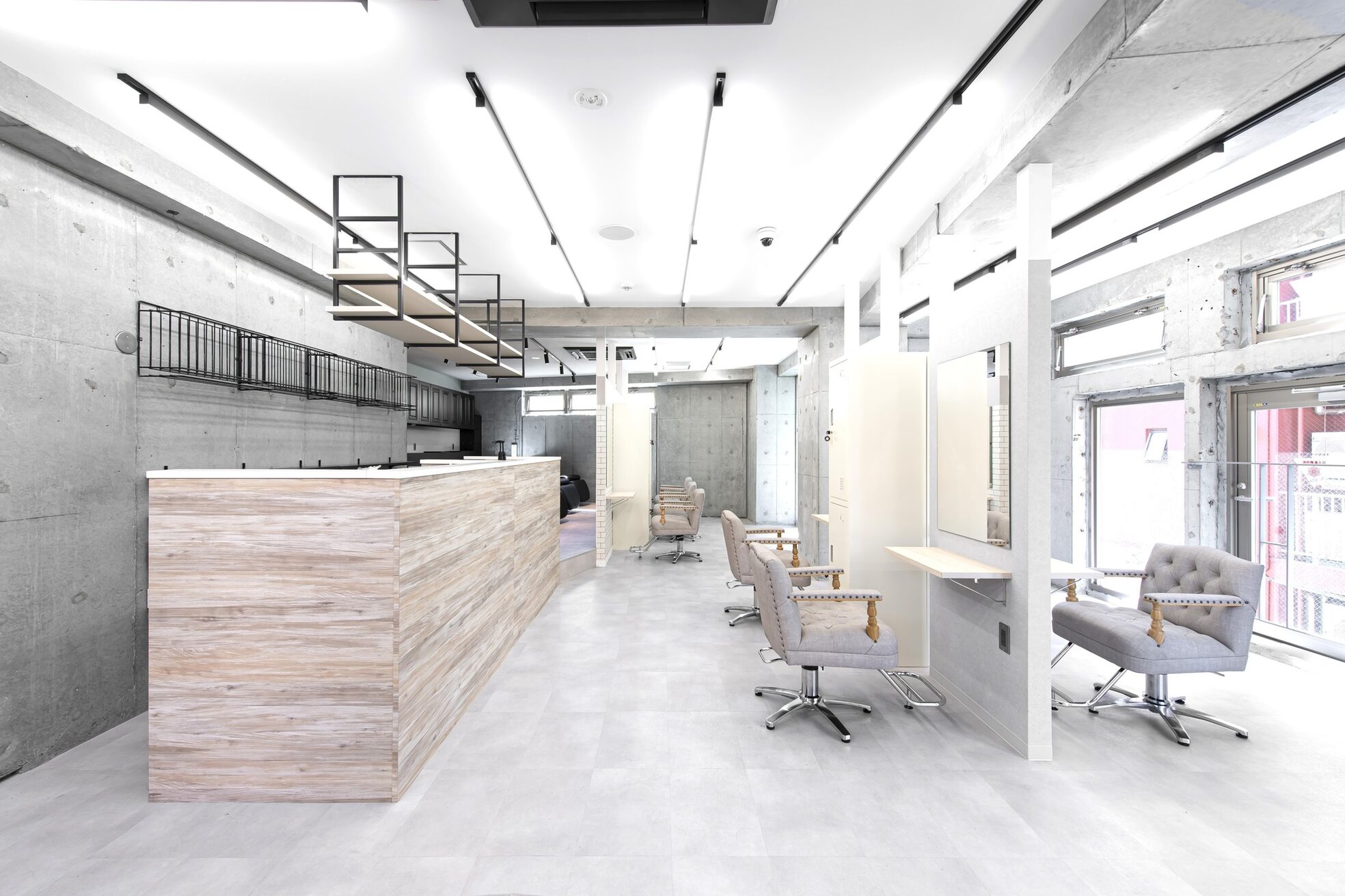 ミリィバイアヤラ 船橋店(MIRYI by ayala)1