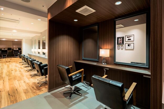 ジャンクロードビギン 自由が丘駅前店(JEAN CLAUDE BIGUINE)5