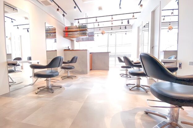 ミラ 新宿(MILA)6