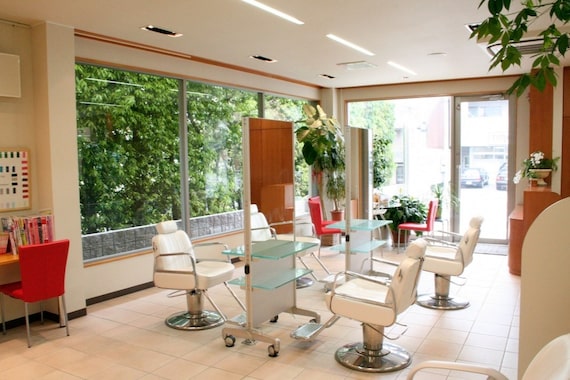 キューブ(HAIR MAKE Cube)