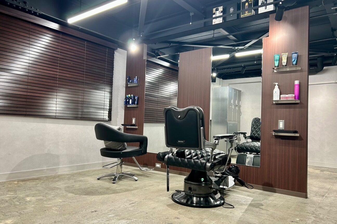 メンズサロン　ｂａｒｂｅｒ　ＭＡＲＳ画像1