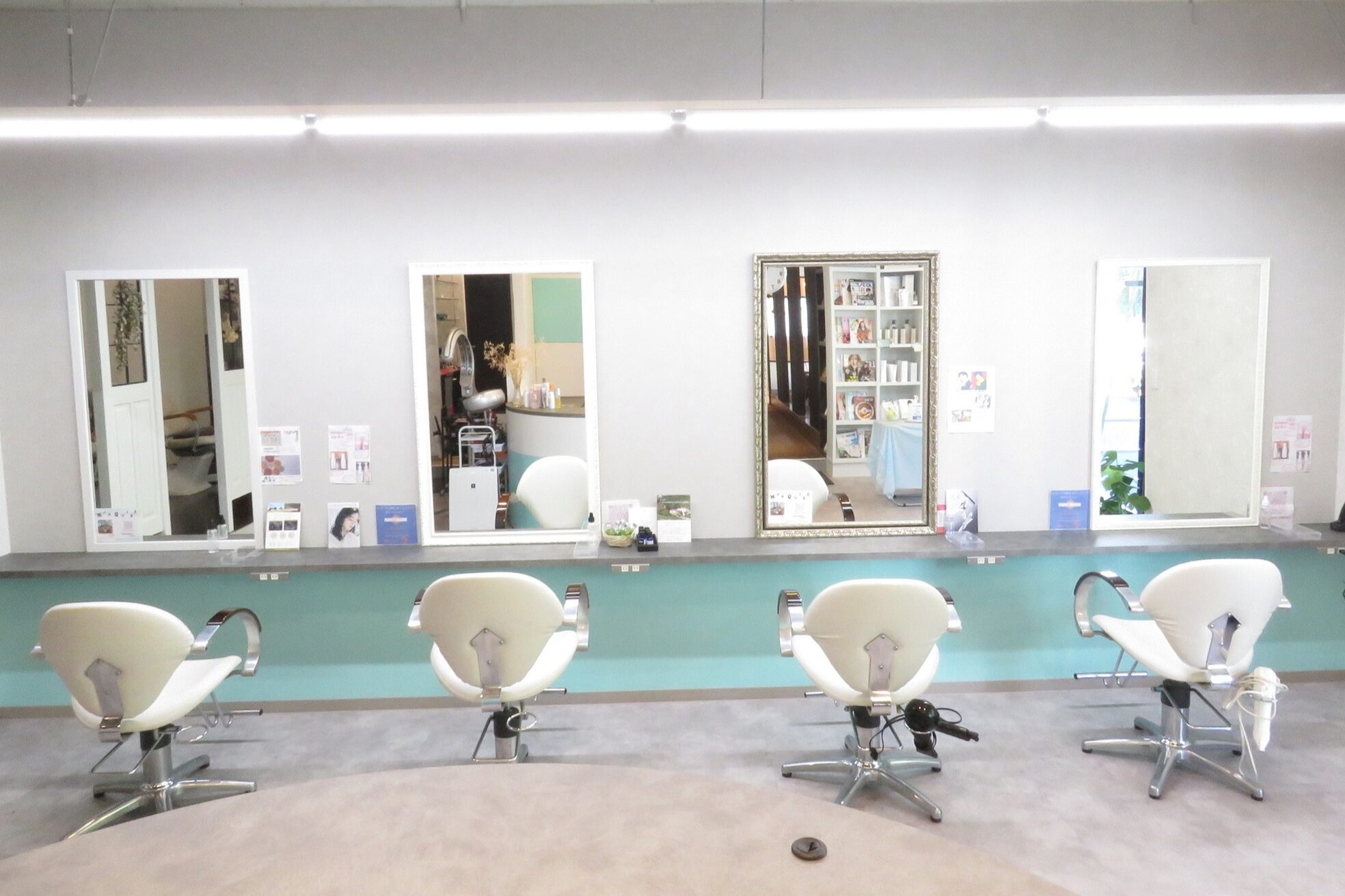 ヘアーアンドブック マルキーズ(hair&book marqise)2