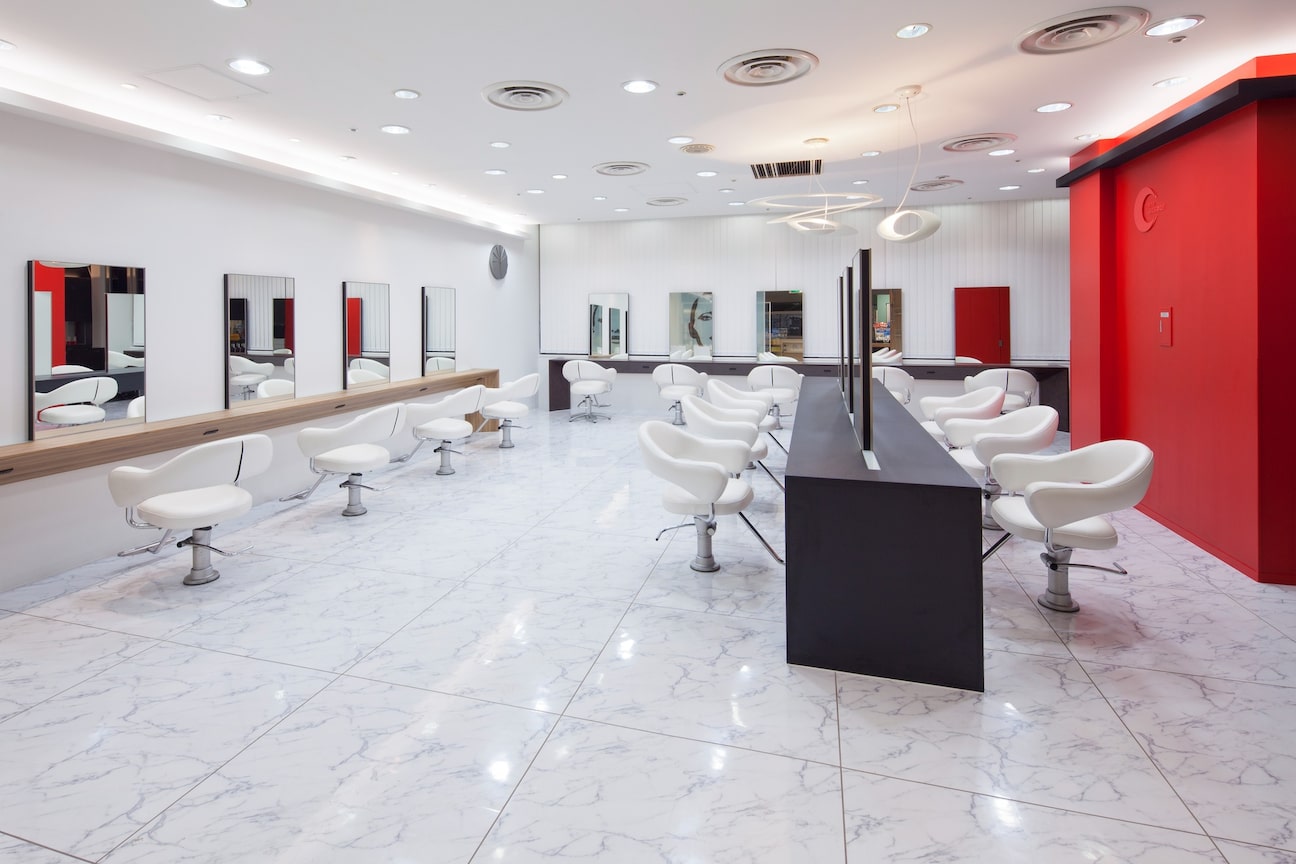 mani CREARE(株式会社 ウイズヘアブティック)画像1