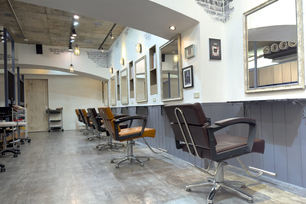 ヘアーロギア 栄店(hair LOGiA)2