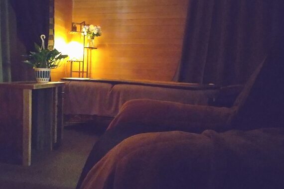 130°の癒し 燕店