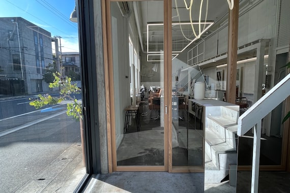 ホワイトルーム(White Room)