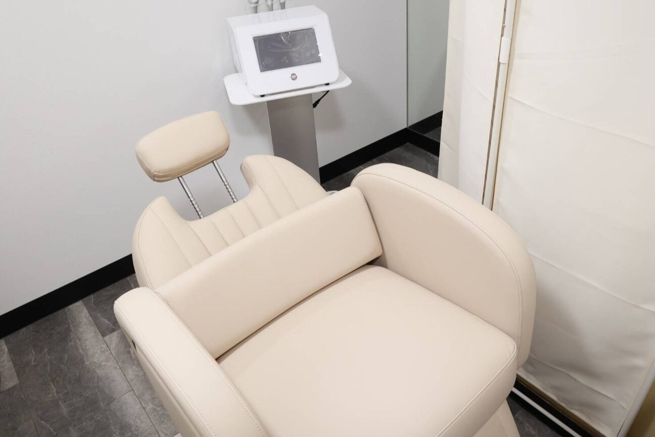 インディバサロンThree（有限会社　ヘアーサロンアラキ）画像1