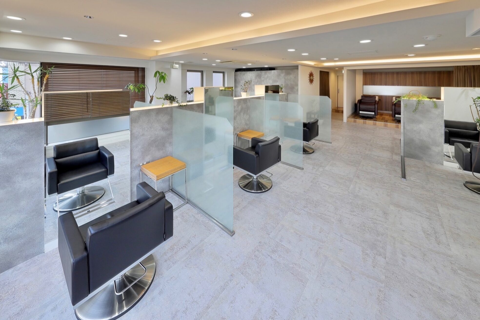 トゥルーブバイファースト(trove by first)1