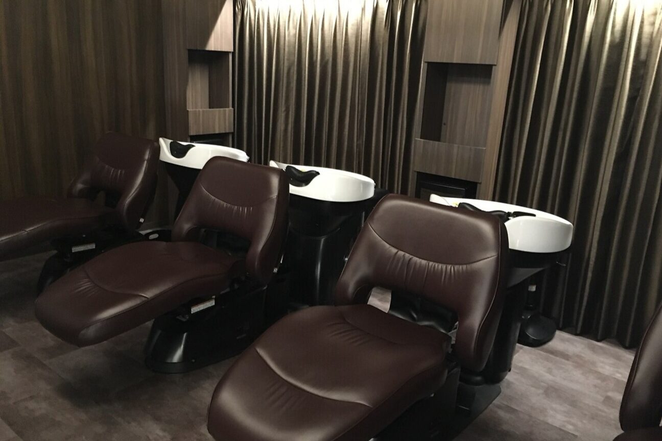 トゥルーブ バイ ファースト 富沢店(trove by first)2