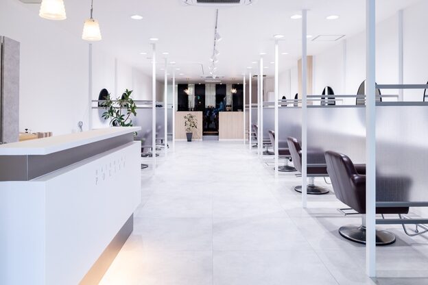 ヘアーメイクポリッシュ 小倉店1