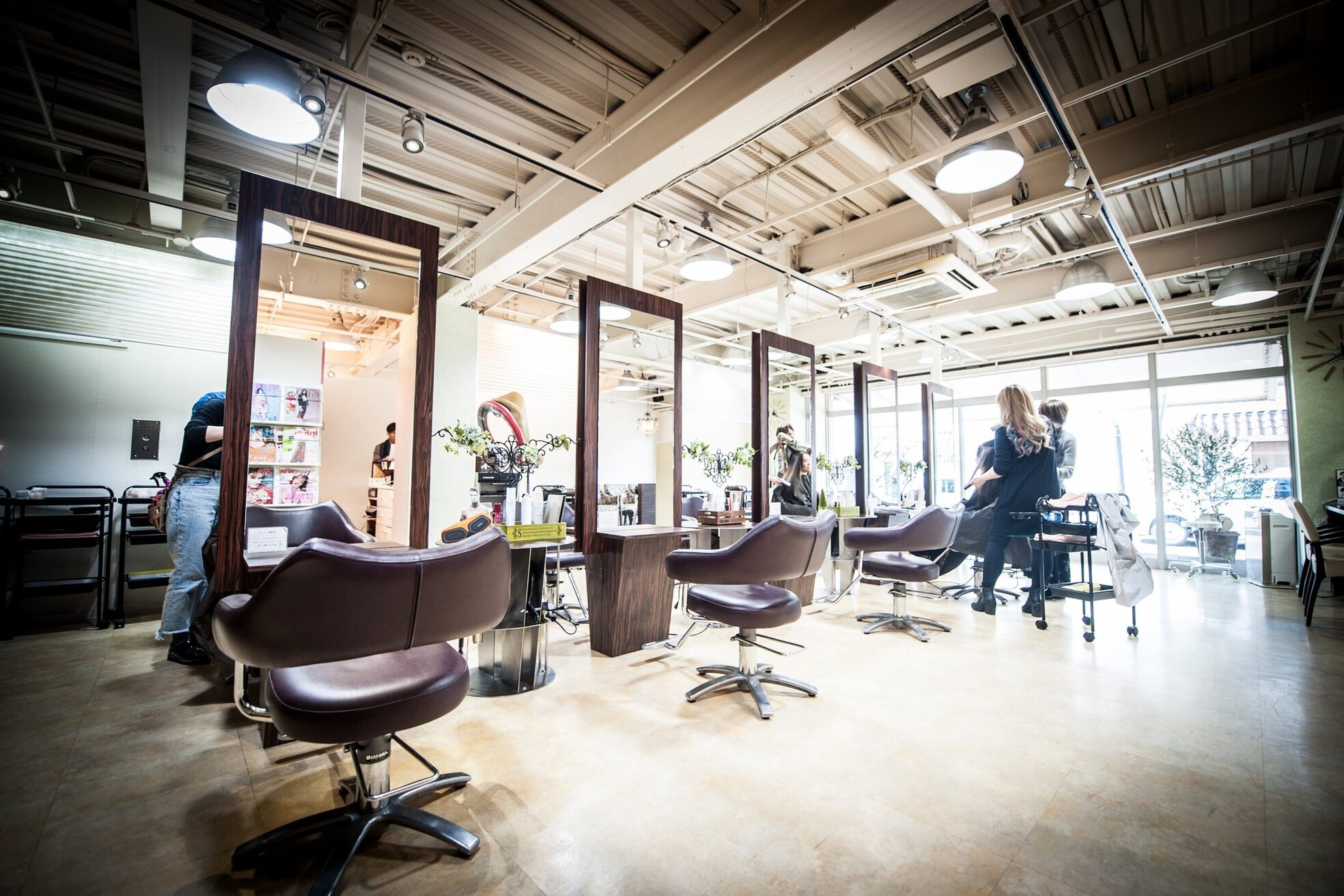 ヘアーメイクポリッシュ 桂店1