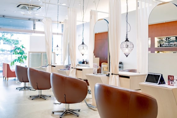 ポリッシュ 長岡京店(POLISH)