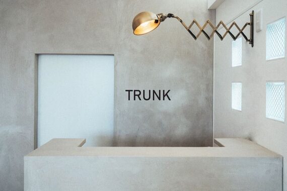 ヘアーサロン トランク(TRUNK)