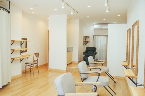 ラブハーツアンドビー マツヤマ(luve heart's And Be matsuyama)