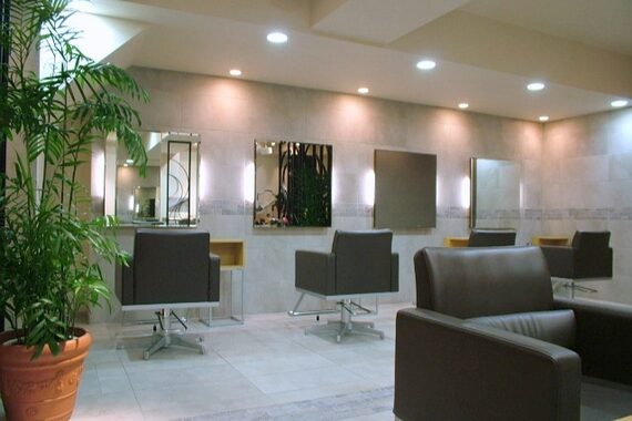 美容室さかもと 本店