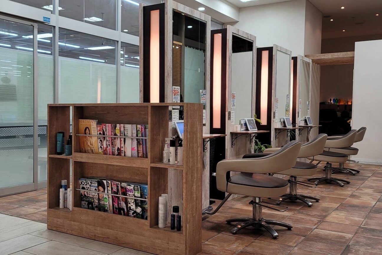 HAIR ＆　SPA In grove 美容室イングローブ（株式会社　東京ヴアンテアン）画像1