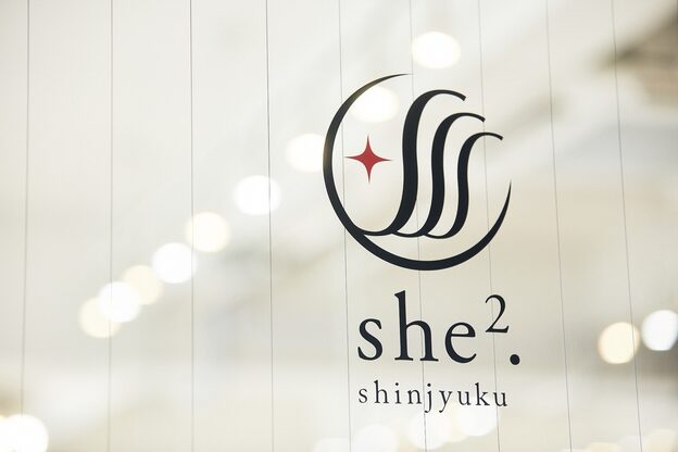 シシ 新宿(She 2.)4