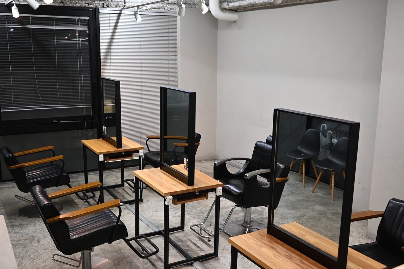 メンズヘア専門店スレイ西宮（メンズヘア専門店　ＳＬＡＹ　西宮）画像1