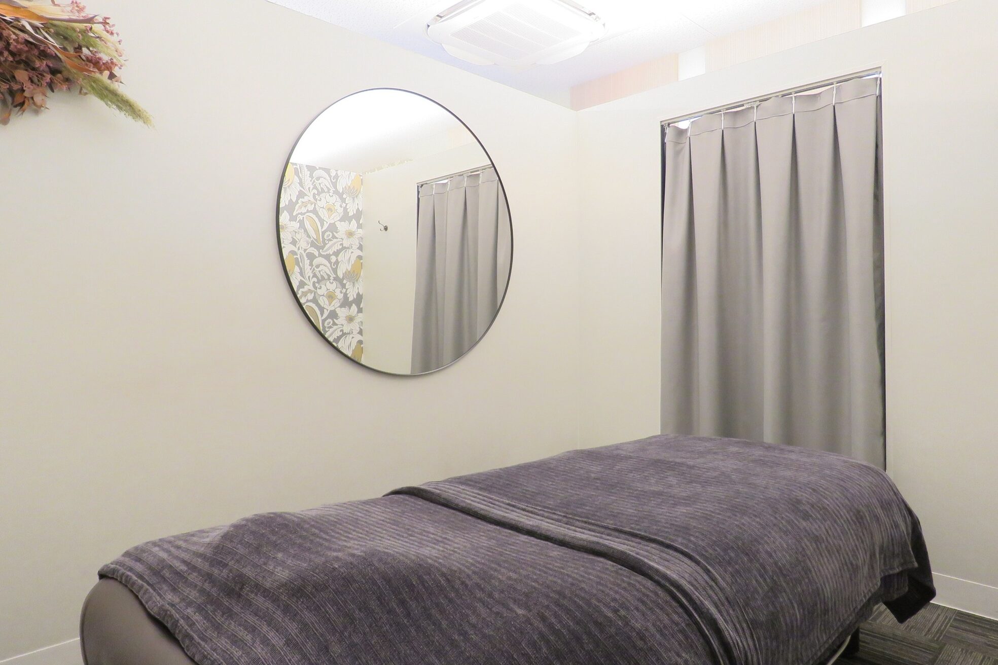 スクエア サロン(Square Salon)3