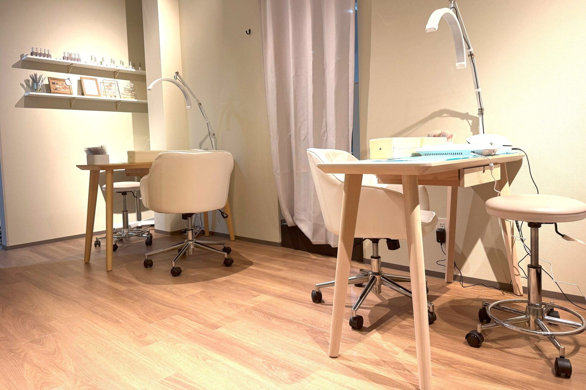 ネイルアンドアイ オリ 富雄店('oli)1