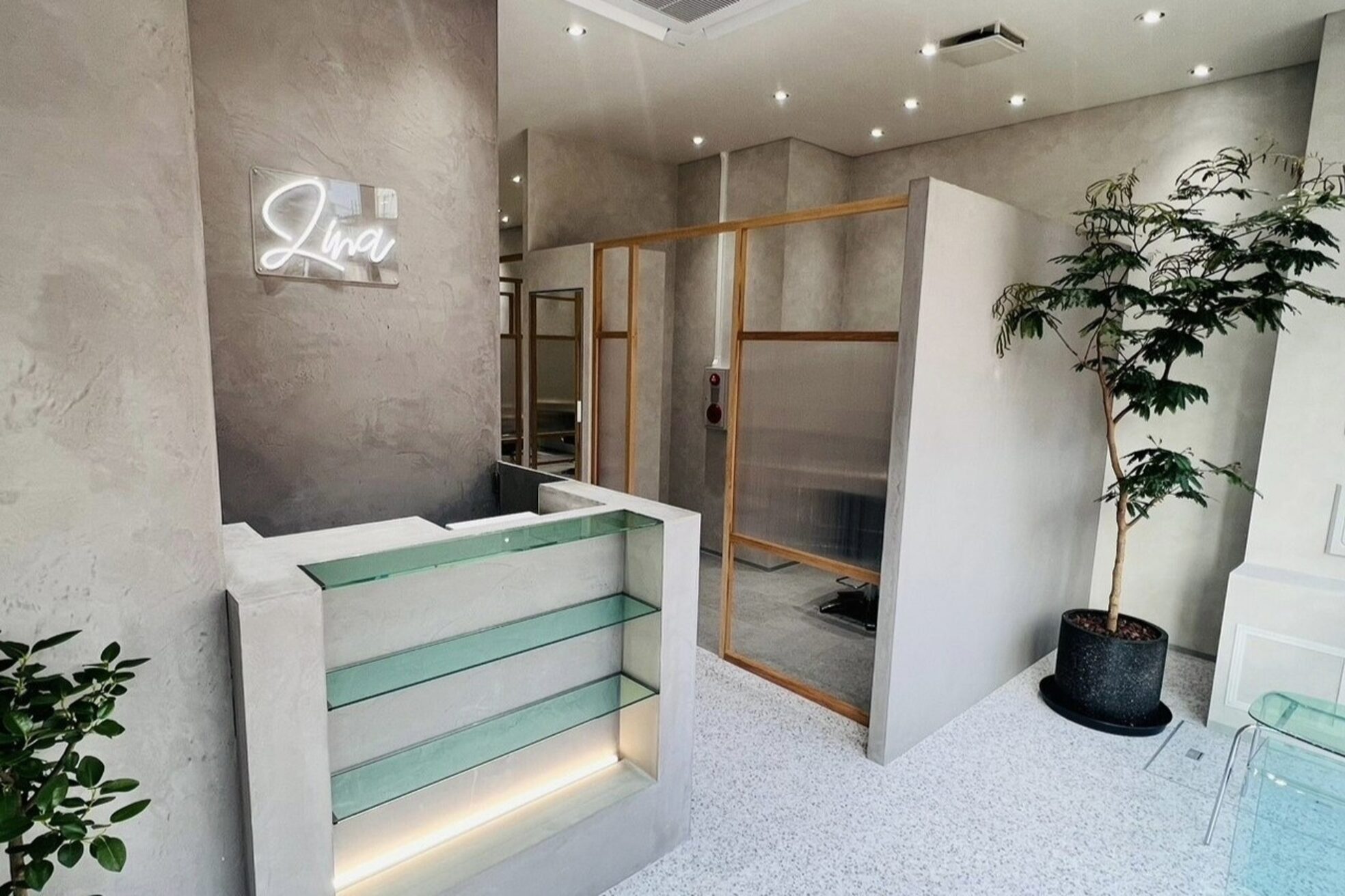 ジーナ 神戸 三田駅前(Zina)4