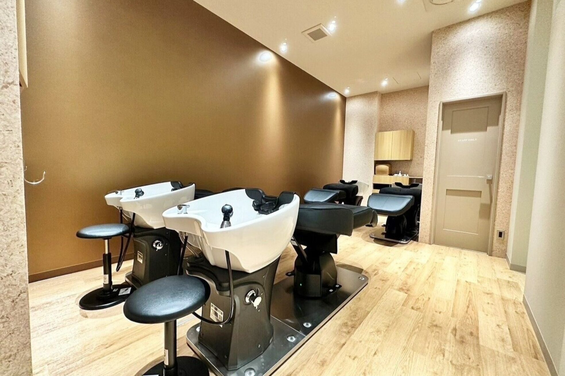 ジーナ 船橋南口(Zina)6